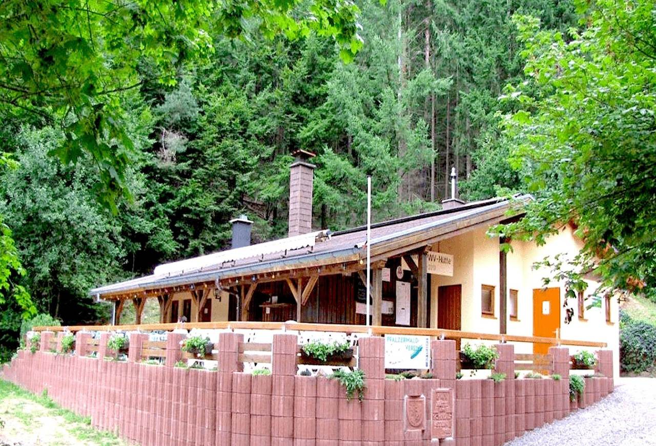 Hütte am Schmalstein